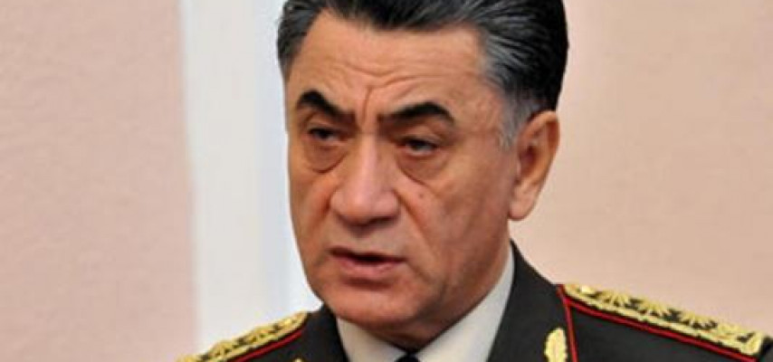 Nazir şöbə rəisini və müavinini işdən çıxardı