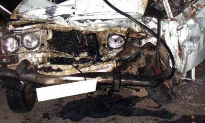 Avtobus avtomobillə toqquşdu: ölən var