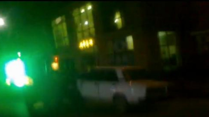 Yol polisinin gözü qarşısında bunu da etdilər