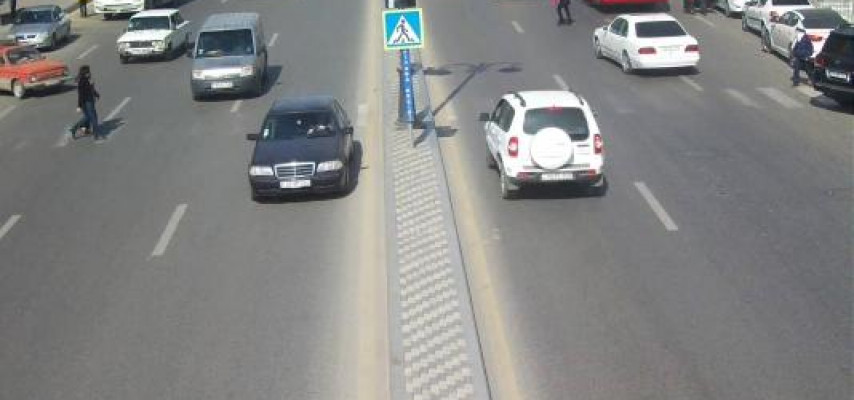 Sürücü yol polisindən narazılıq edir – VİDEO-FOTO