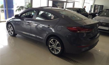 Bakıda ev qiymətinə "Hyundai Elantra"