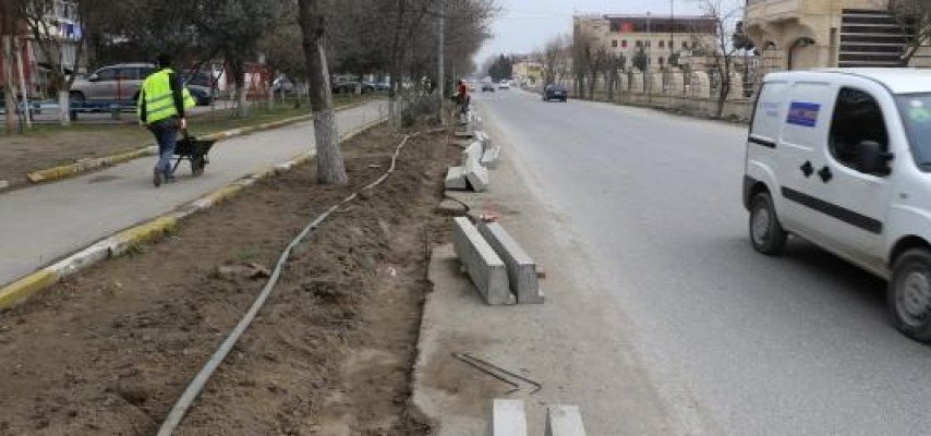 Çobanzadə küçəsinin daha bir hissəsi təmir olunur