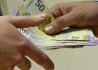 Maşın almaq üçün 7 min dollar verdi, aldadıldı