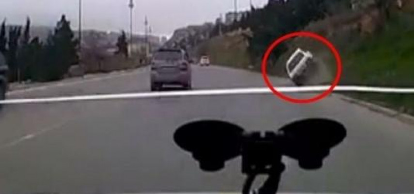 Bakıda sürücü son anda ölümdən döndü – VİDEO