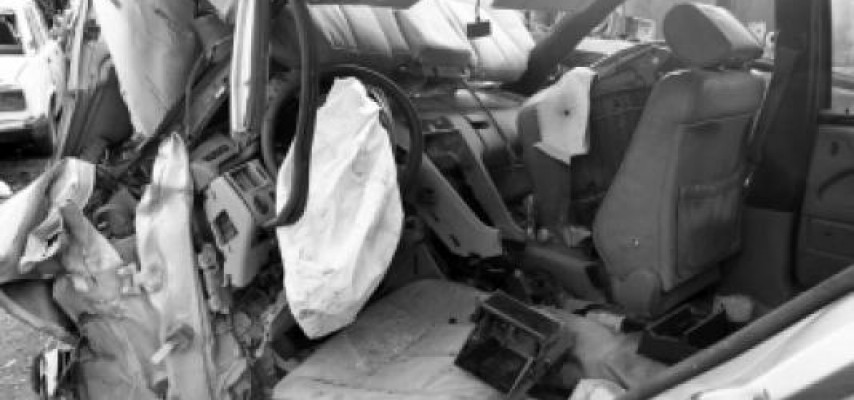 Mikroavtobus qəza törətdi: ölən var