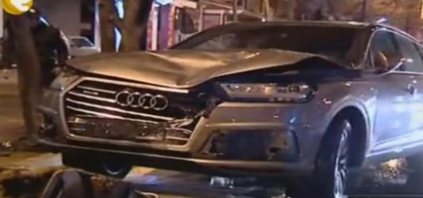 Maşın piyada keçidinin üzərində iki qadını vurdu