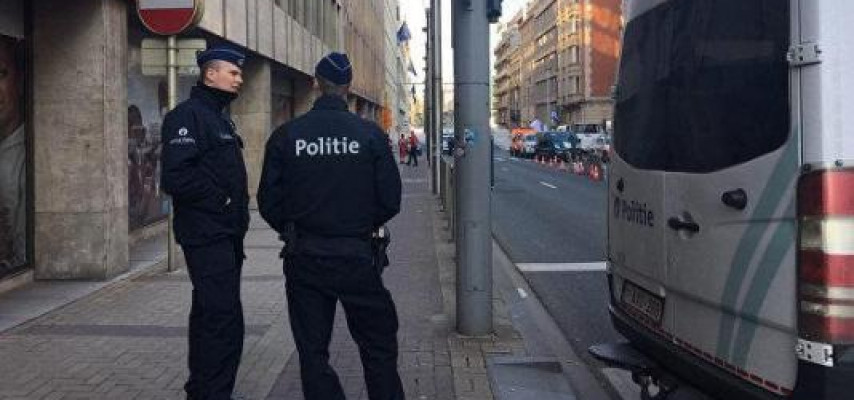 Brüsseldəki bombaları taksi sürücüsünün köməyi ilə aşkarlamaq mümkün olub