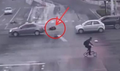 Qəzaya düşən adama saatlarla heç kim yaxın durmadı