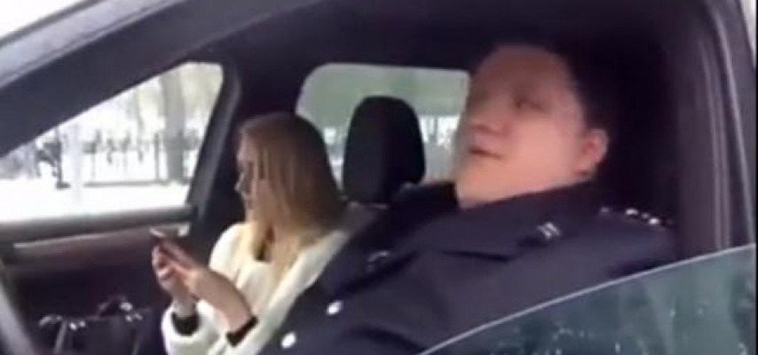 Piyada yol polisini belə cəzalandırdı