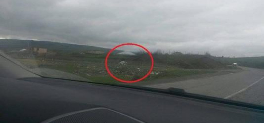 Təpənin arxasında yol polisi gizlənib