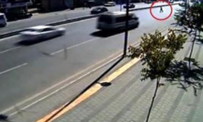 Təqib edildiyini anlayınca… -  VİDEO