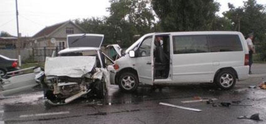 Rusiyada yol qəzasında 6 azərbaycanlı yaralandı