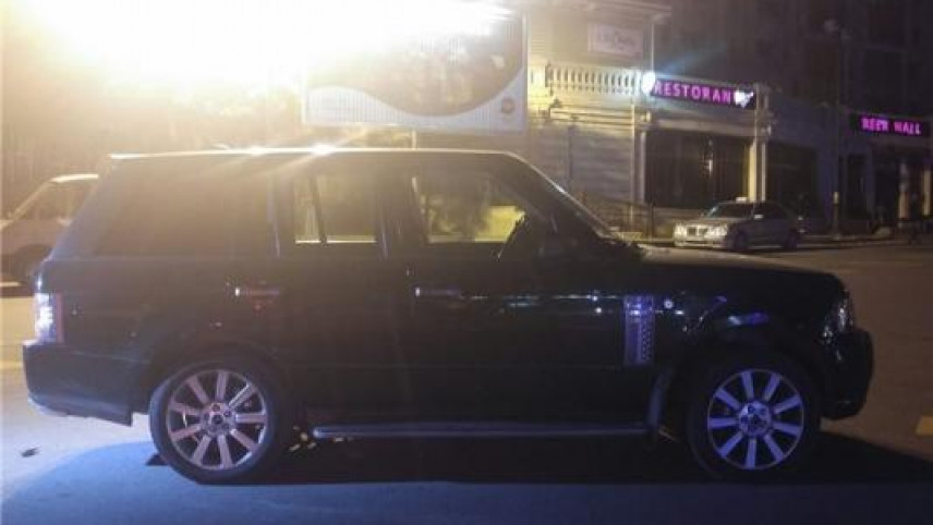 Azərbaycanda rəisin xidməti avtomobili və sürücüsü polis şöbəsinə aparıldı - AA-080