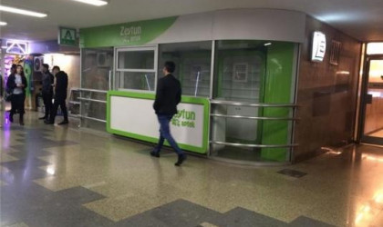 Metroda apteklər açılır