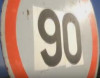 Diqqət! - 50-lik yola kağızla 90 yapışdırıb sürücüləri radara salırlar