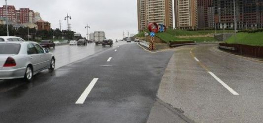 “Şamaxinka”da torpaq təpəcik söküldü – FOTO