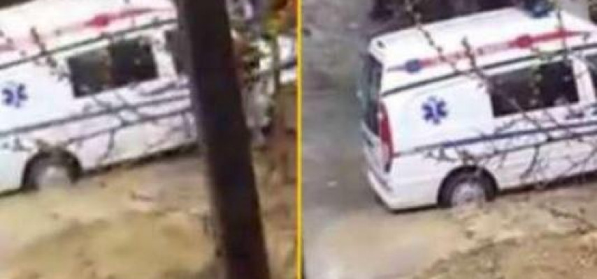 Bakıda təcili yardım maşını batdı