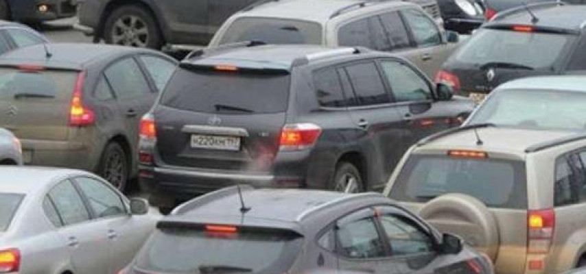 Bakının bir neçə prospektində sıxlıq yaranıb