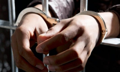 Maşını güllələyib iki nəfəri yaralayan şəxs həbs edilib - Sumqayıtda