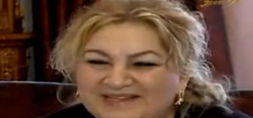 Səsini eşidib, üzünü görmədiyimiz metrodakı qadın... - Video