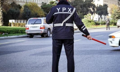 Bakıda "avtoş" yol polisini vurdu – Sürücü qaçıb