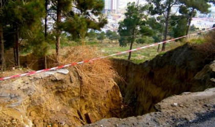 Daha bir sürüşmənin qarşısı alındı