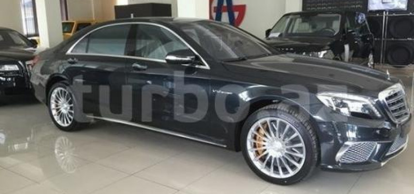 613 minə satılan “Mercedes”in real qiyməti məlum oldu