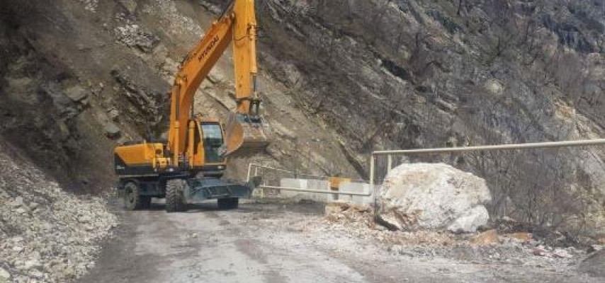 Quba-Xınalıq-İspik yolundan istifadə edən sürücülərə xəbərdarlıq olunub