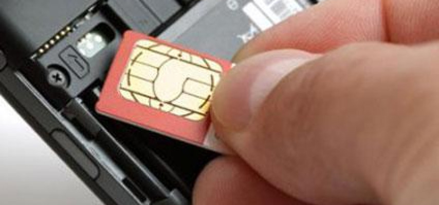 Mobil telefondan qorxan prezidentin adı açıqlandı