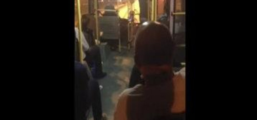 Bakıda sürücü sərnişin avtobusuna hücum çəkdi