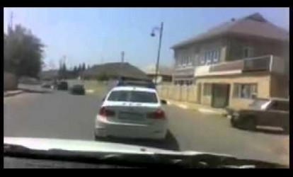 Yol polisi və meyxana