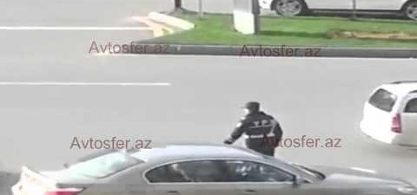 Yol polisinin bu hərəkəti görənləri təəccübləndirdi