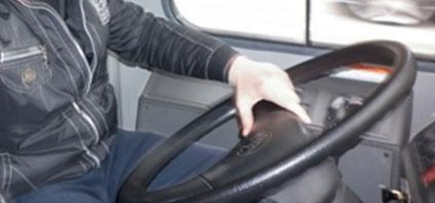 Bakıda avtobus sürücüsü sərnişinlərin başına oyun açdı