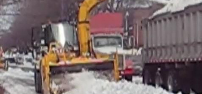 Bakıda yolları qardan təmizləmək üçün bu texnika lazımdır