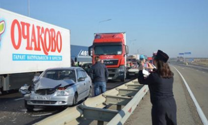 78 avtomobil bir-birinə girdi