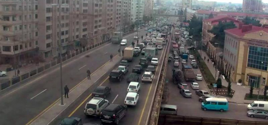 Nəqliyyat sektorunda ucuzlaşma - RƏSMİ