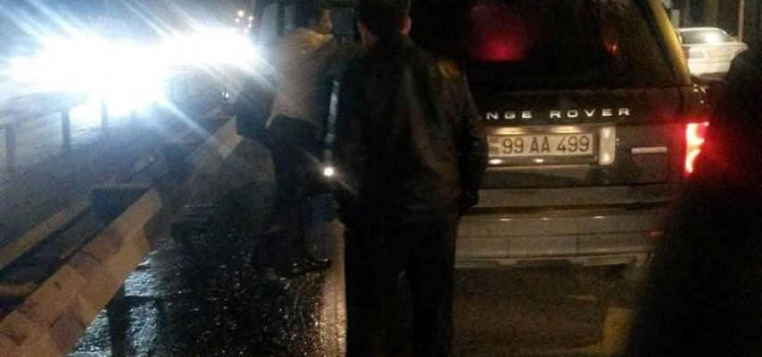 Sürücünü arvadının yanında döyən "Range Rover"in sahibi bilindi – FOTO