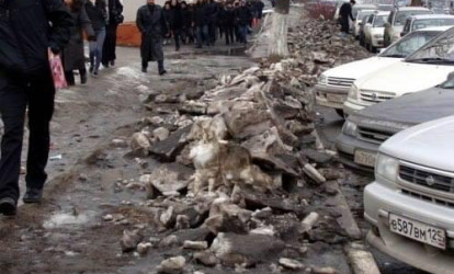 Azərbaycanın yollarda talanan büdcə pulları...