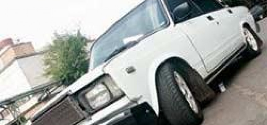 Avtomobil 7 yaşlı uşağı öldürdü
