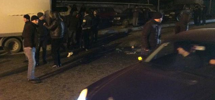 Paytaxtda 5 maşın toqquşdu: 1 ölü, 3 yaralı