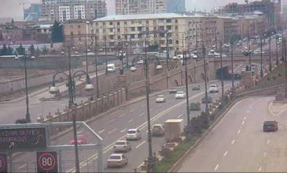 Heydər Əliyev prospektində təmir işləri təxirə salındı