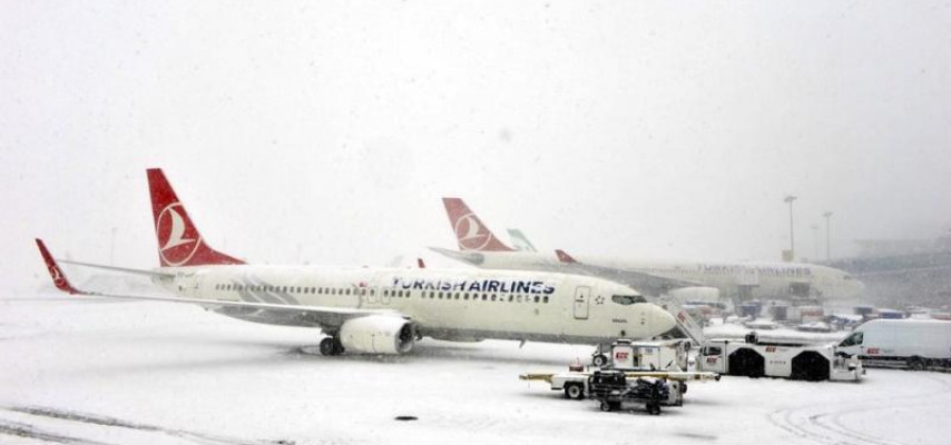 Bu günə olan bütün Bakı-İstanbul aviareysləri təxirə salınıb