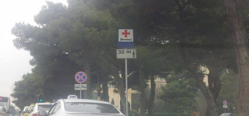 Qanunda mövcud olmayan yol nişanı yığışdırıldı, amma…