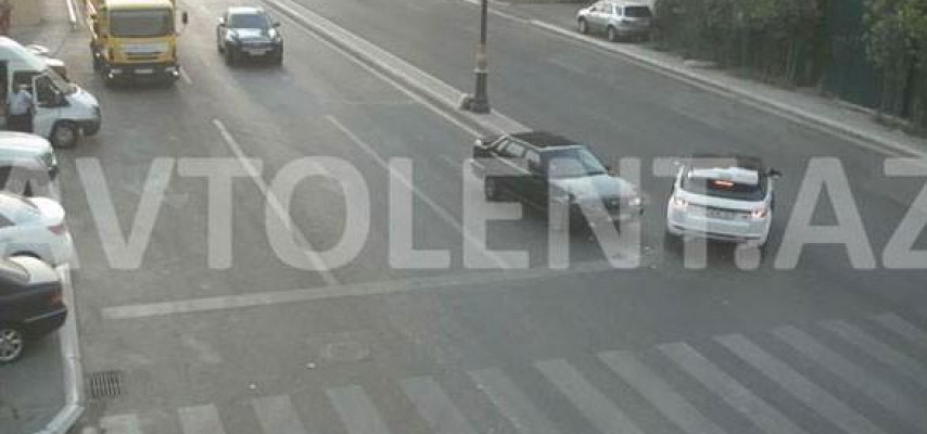 «Lada» “Range Rover”i yerindən oynatdı