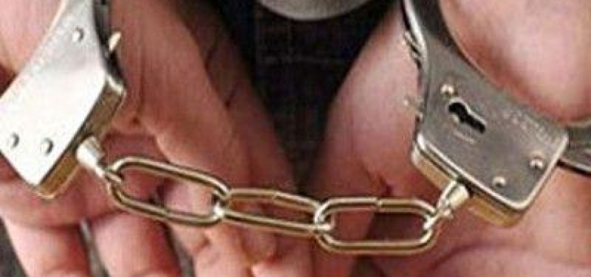 Avtobusda sürücünün pulunu oğurladılar