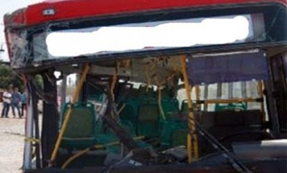 Sərnişin avtobusu qəza törətdi