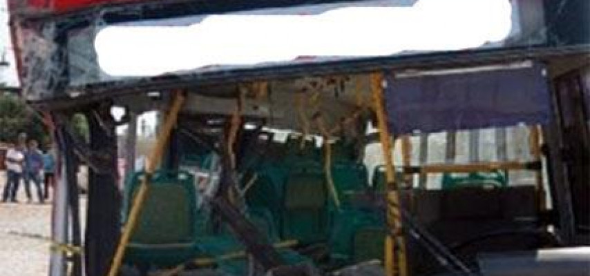 Sərnişin avtobusu qəza törətdi