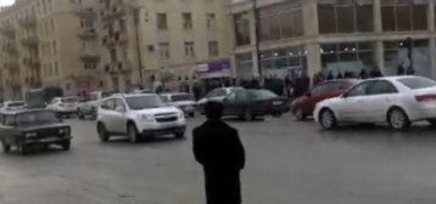 Biz görürük, amma polis görmək istəmir...