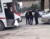 Avtobus «Mersedes»i vurub əzdi