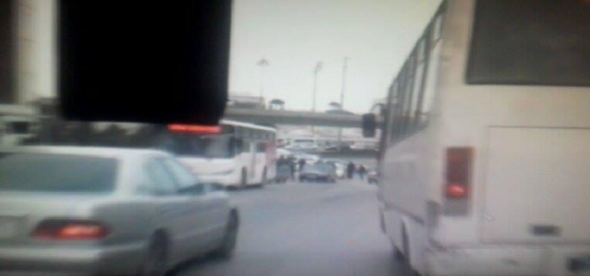 Avtobuslar qayda pozur, yol polisi minik maşınlarını saxlayır